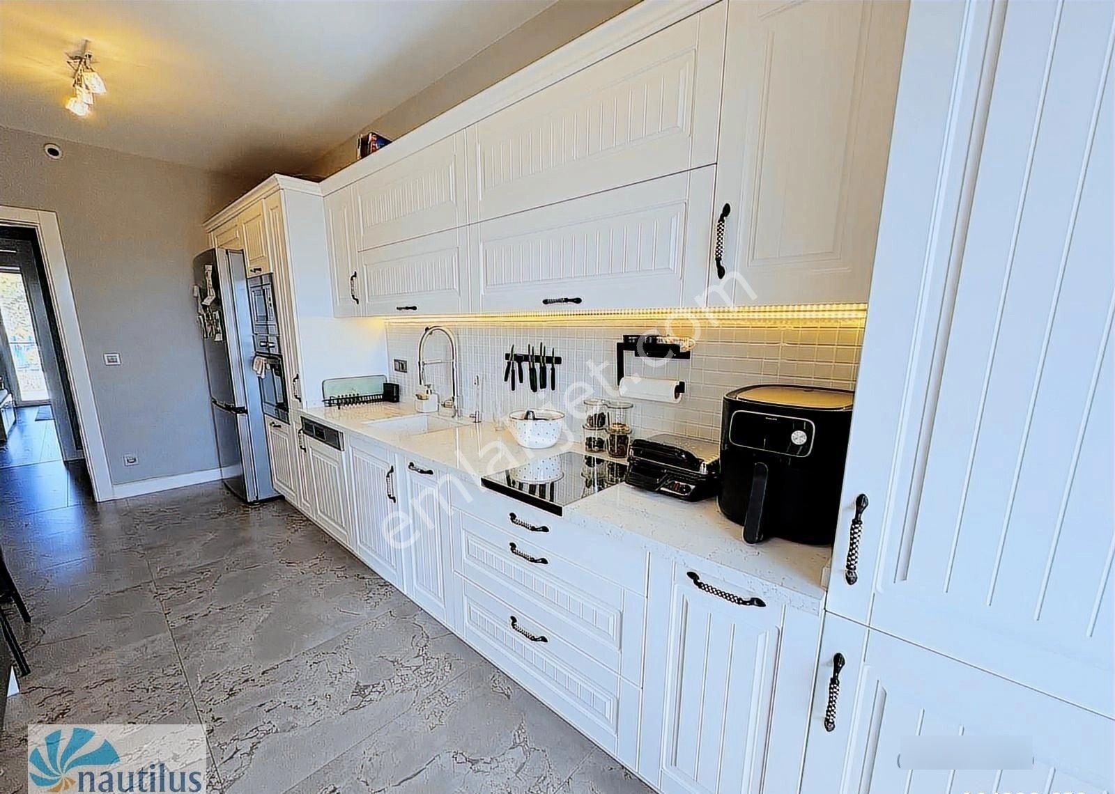 Bahçeşehir Eston Şehir 6 Satılık 4+1 Tadilatlı Daire - Görsel 35