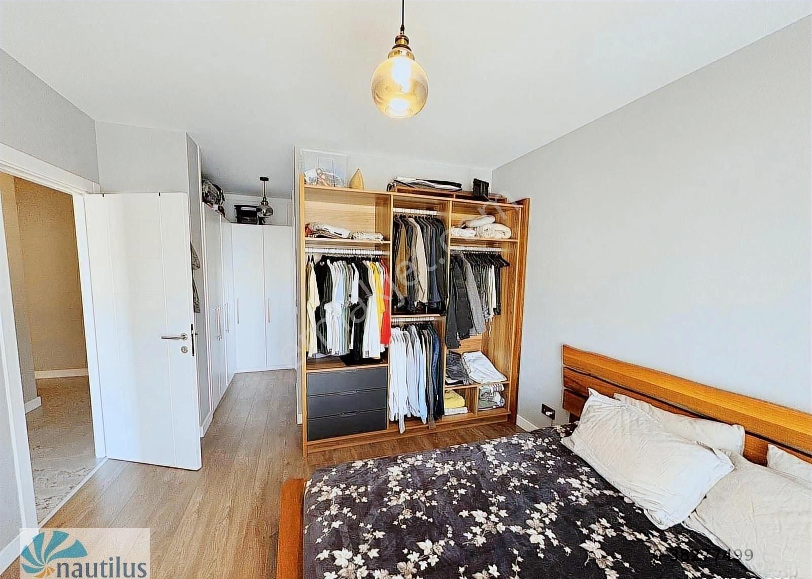 Bahçeşehir Eston Şehir 6 Satılık 4+1 Tadilatlı Daire - Görsel 4