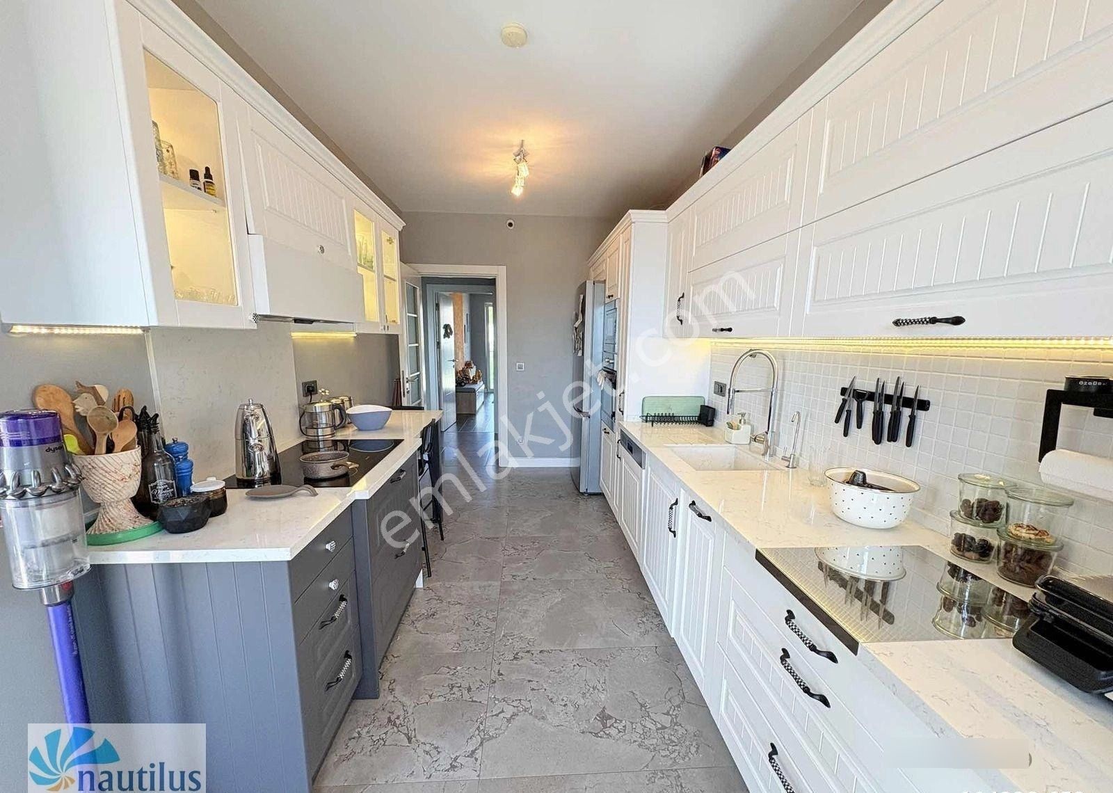 Bahçeşehir Eston Şehir 6 Satılık 4+1 Tadilatlı Daire - Görsel 22