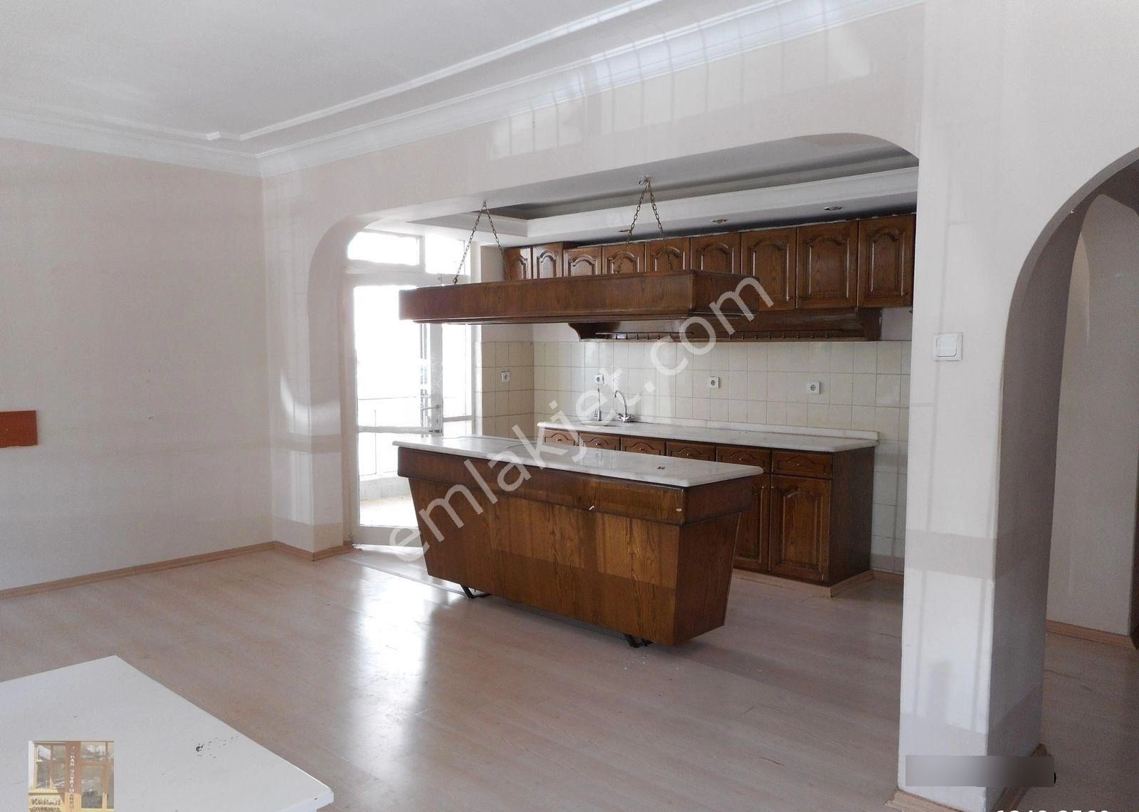 Gaziosmanpaşa Kuleli'de 2+1 Bakımlı Kiralık Daire