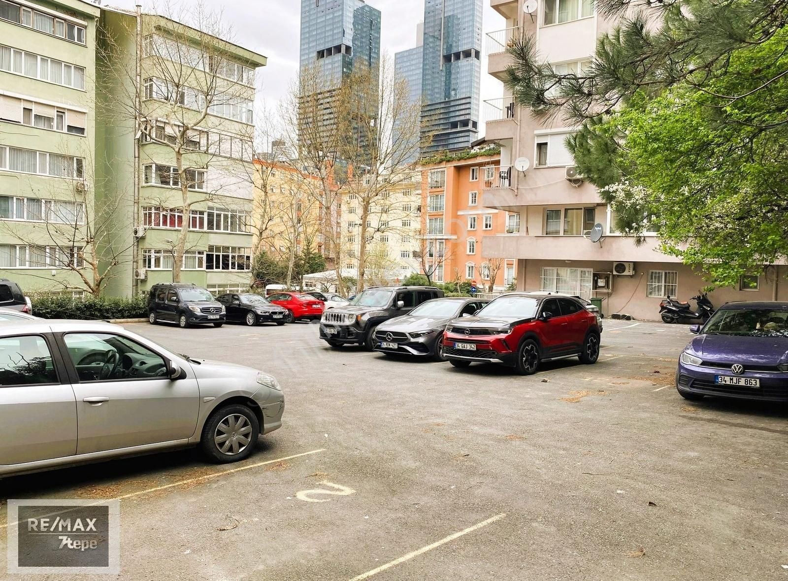 Gayrettepe Polat 6da, Bakımlı Temiz, 3+1 Kiralık Daire. - Görsel 35