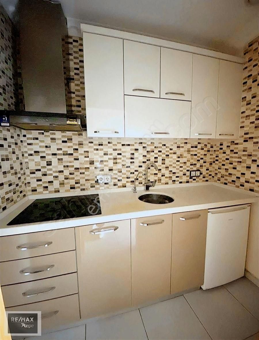 Şule Güleç Tek Yetkili Axis İstanbul Kiralık Ofis - Görsel 14