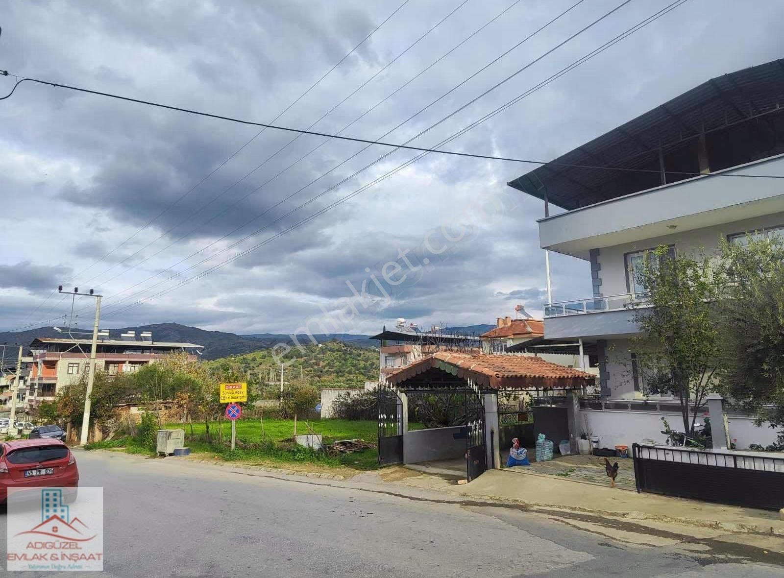 İzmir Beydağ'da 3 Kat İmarlı Satılık Arsa