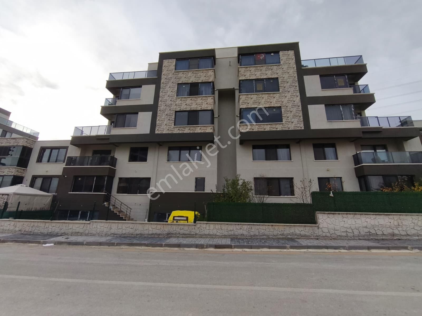 Bağlıca Mahallesinde 4+1 Satılık Fırsat Daire Emlak Küpünde - Görsel 25