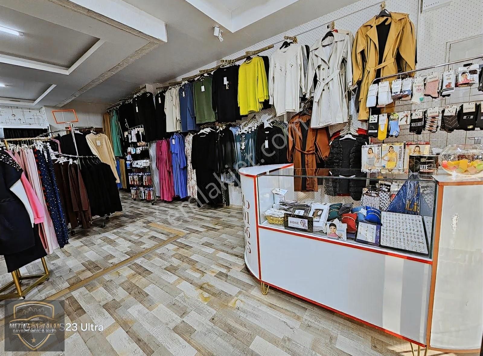 Metin Gönülalan'dan Devren Satılık İşlek Butik - Görsel 20