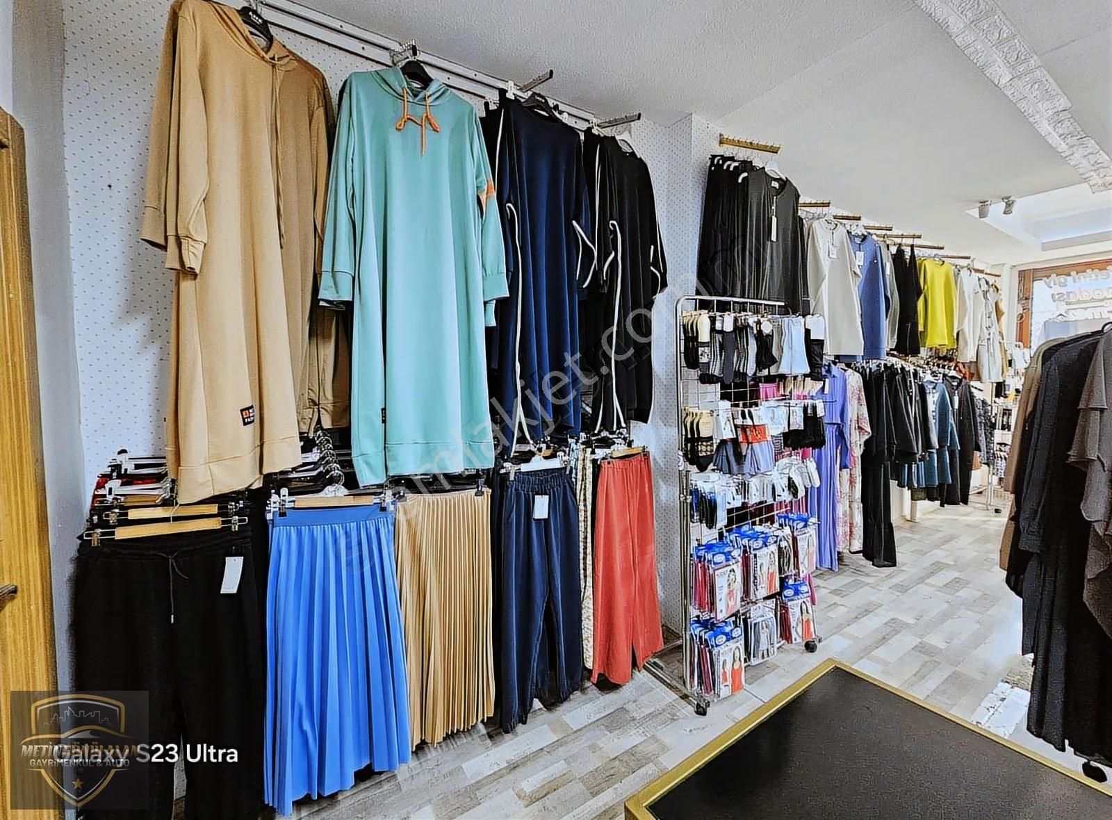 Metin Gönülalan'dan Devren Satılık İşlek Butik - Görsel 8