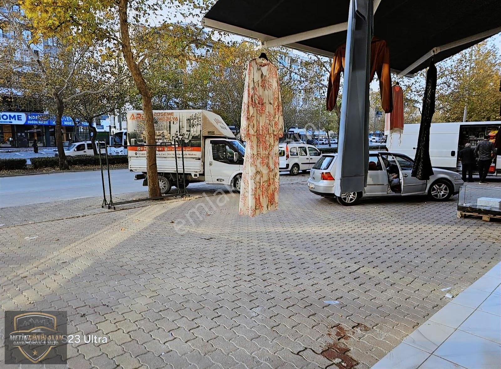 Metin Gönülalan'dan Devren Satılık İşlek Butik - Görsel 16