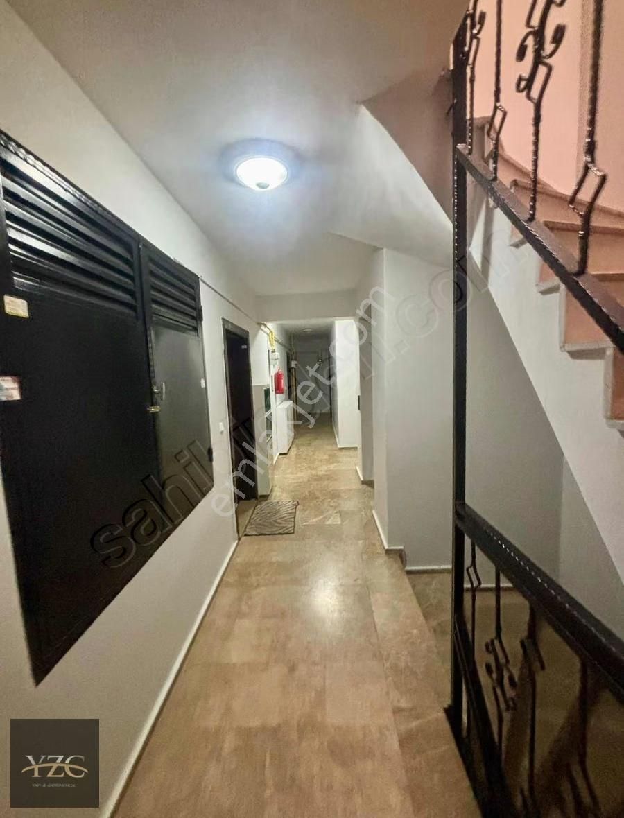 Yzg'den Üniversite Kapısı Karşısı Full Eşyalı Ön Cephe 1+1 - Görsel 20