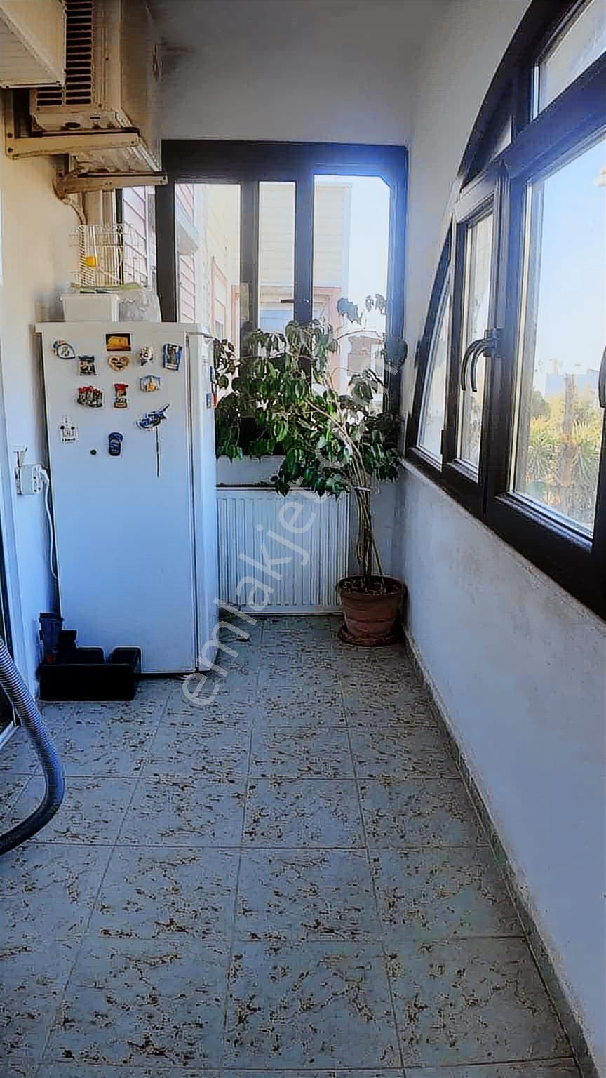 Güzelbahçede Deniz Manzaralı 4+1 Villa - Görsel 5