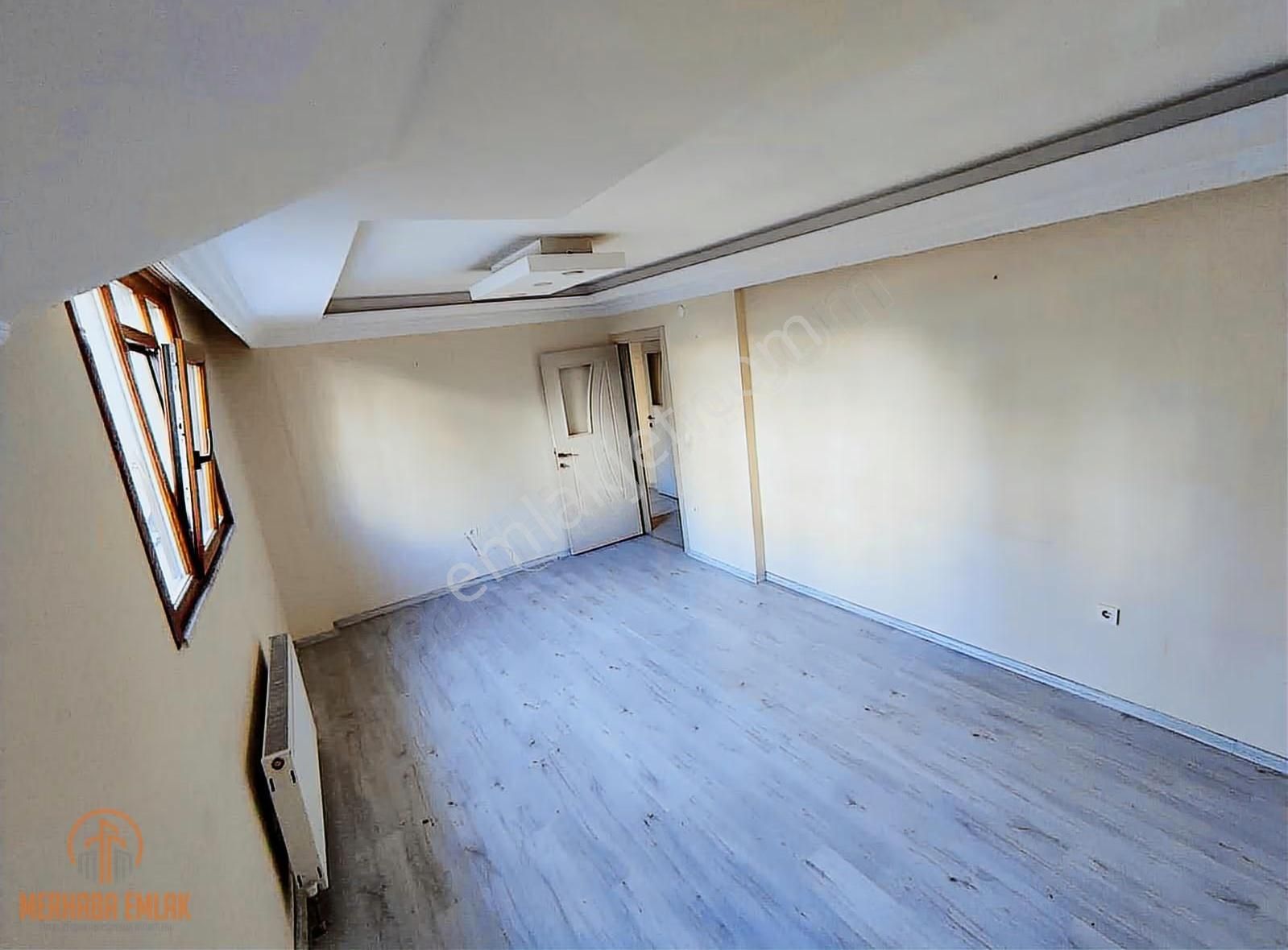 Esenyurt Meydanda Kiralık 3+1 Daire - Görsel 17