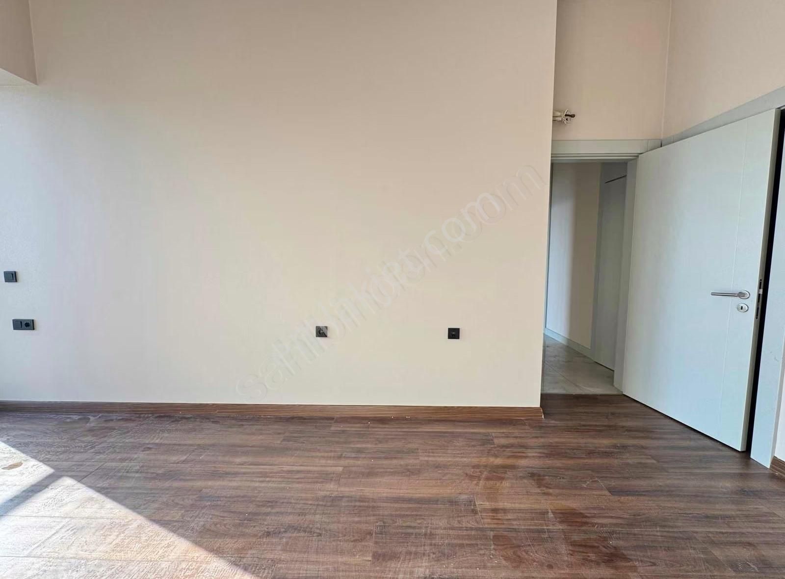 Bornova İkon Tower 34. Kat Deniz Manzaralı 3+1 Kiralık Daire - Görsel 25