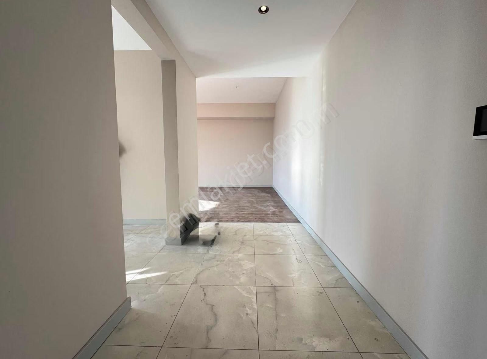 Bornova İkon Tower 34. Kat Deniz Manzaralı 3+1 Kiralık Daire - Görsel 29