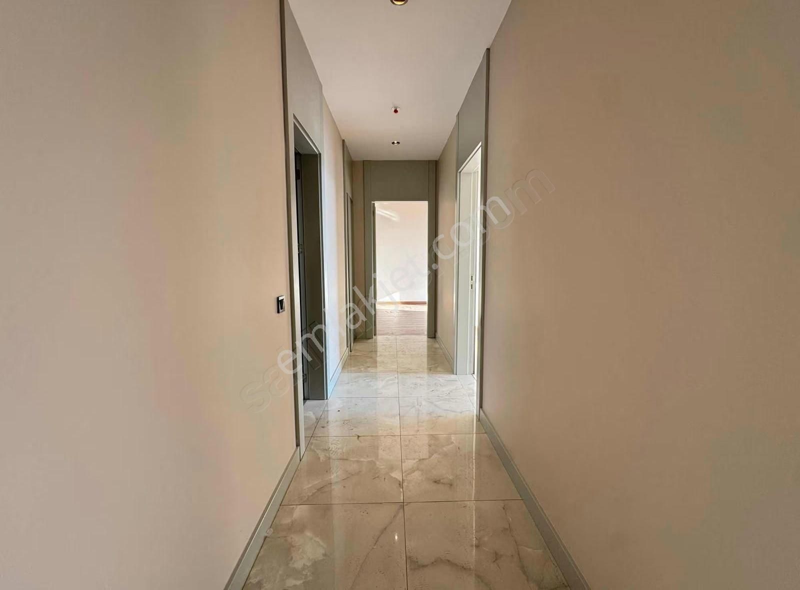 Bornova İkon Tower 34. Kat Deniz Manzaralı 3+1 Kiralık Daire - Görsel 18