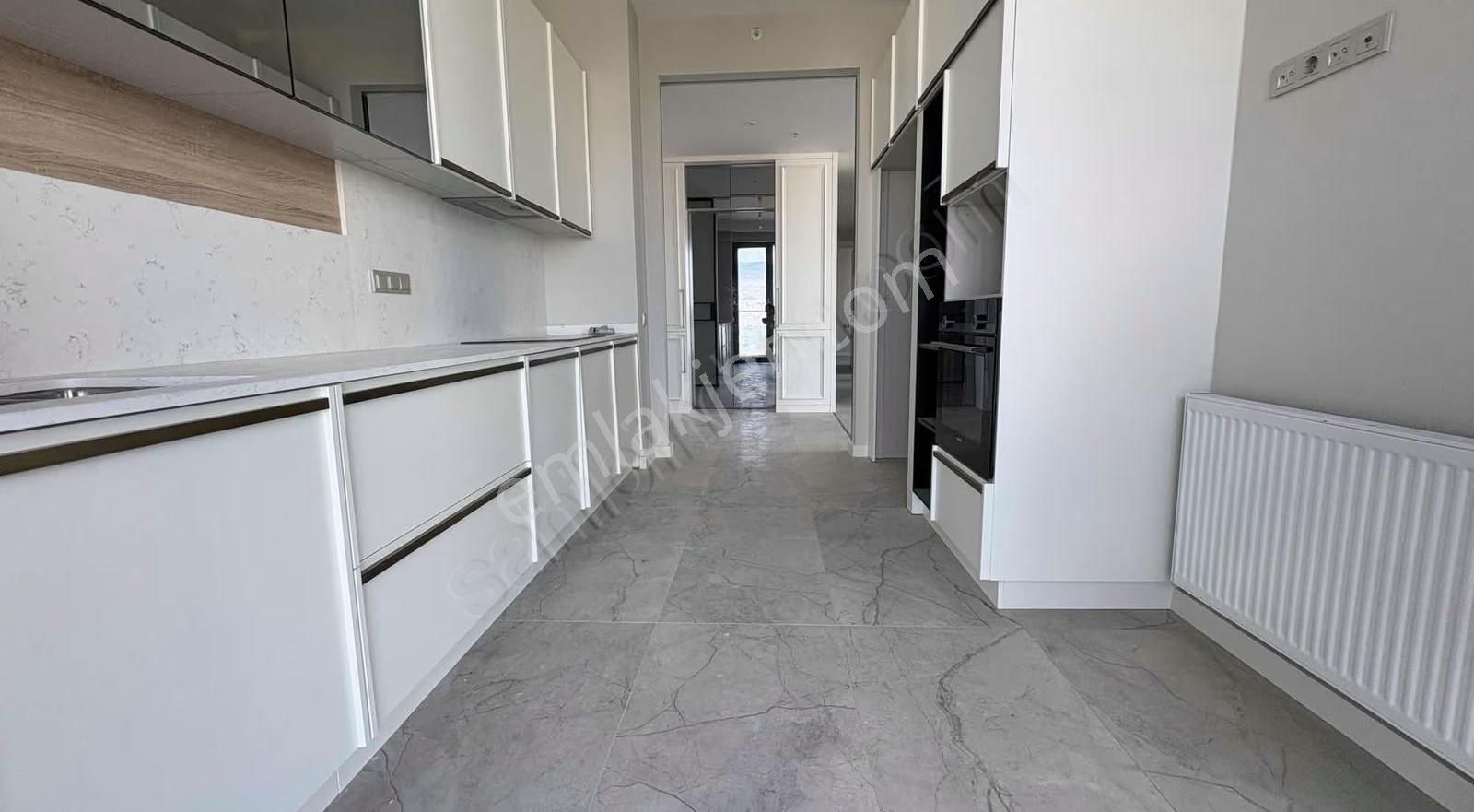 Site Komşunuzdan 3+1 Kapalı Mutfak Deniz Manzaralı Kiralık - Görsel 14