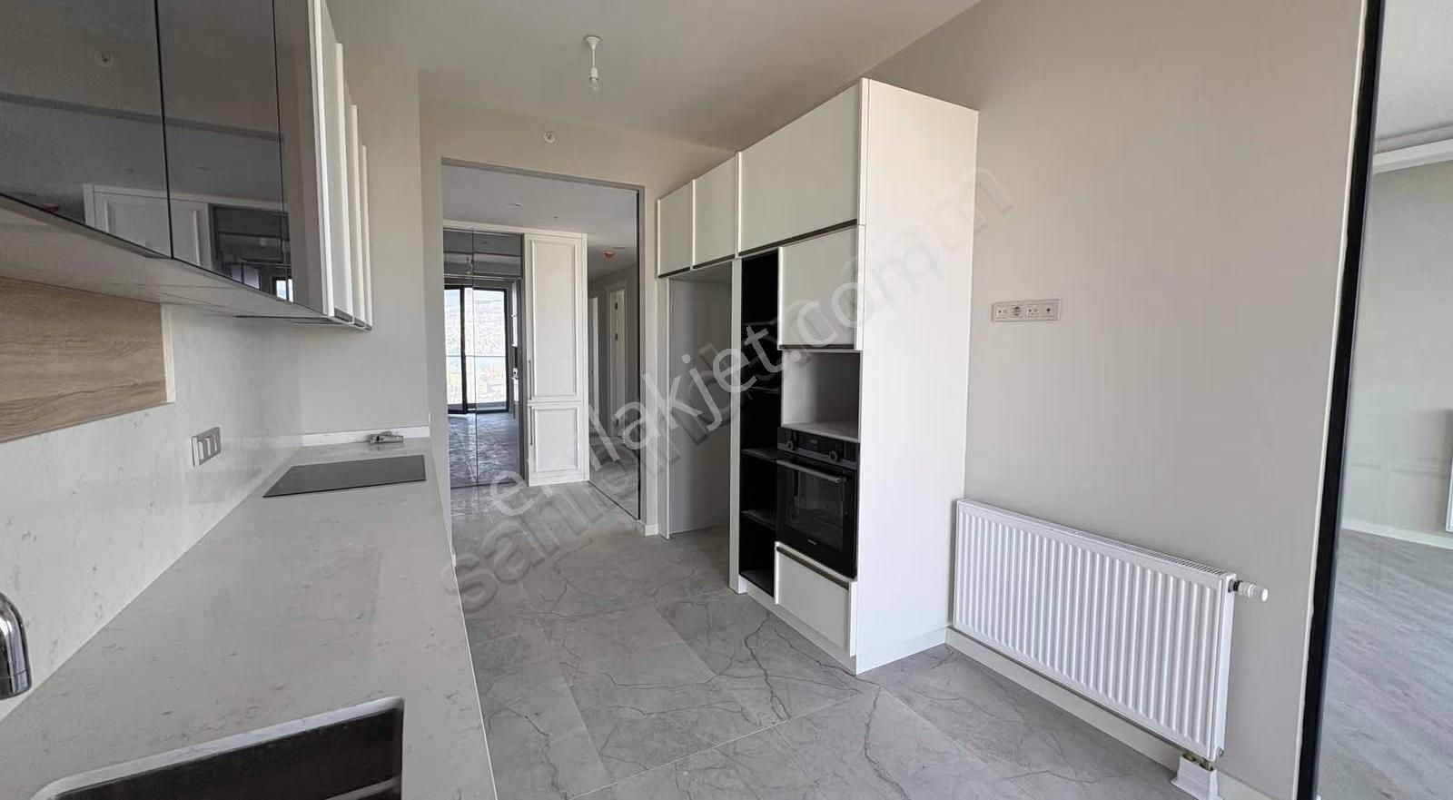 Site Komşunuzdan 3+1 Kapalı Mutfak Deniz Manzaralı Kiralık - Görsel 18