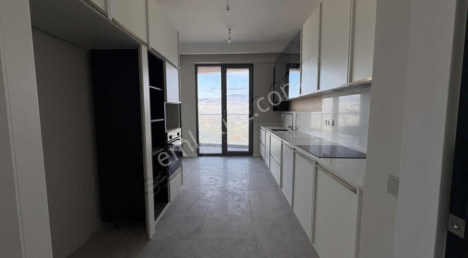 Site Komşunuzdan 3+1 Kapalı Mutfak Deniz Manzaralı Kiralık - Görsel 6