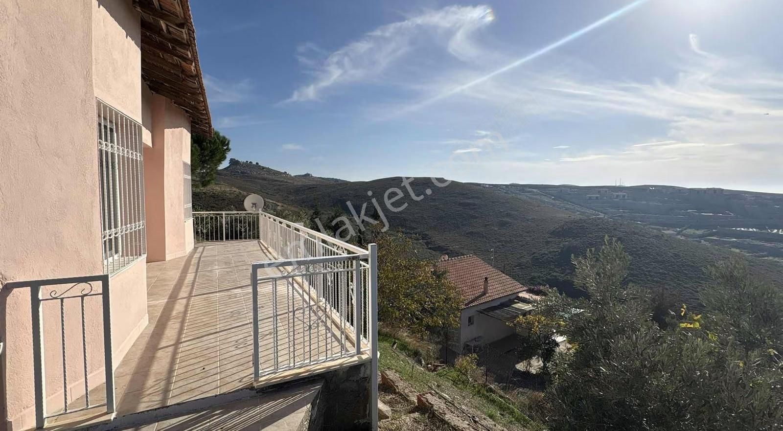 Seferihisar Bahçe Köy Sitesi 120 M2 Müstakil Ev - Görsel 7