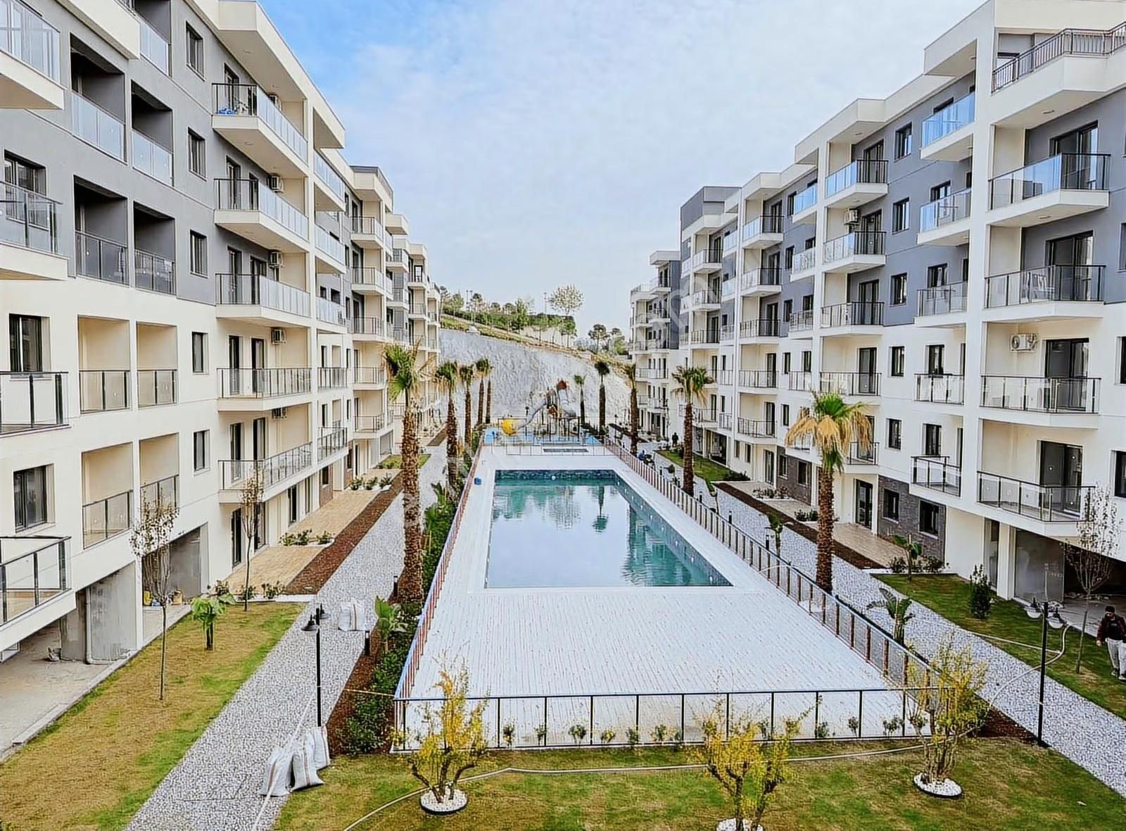 Çiğli Park Yaşam Atlantis Havuz Cephe Kiralık 1+1 Daire - Görsel 10