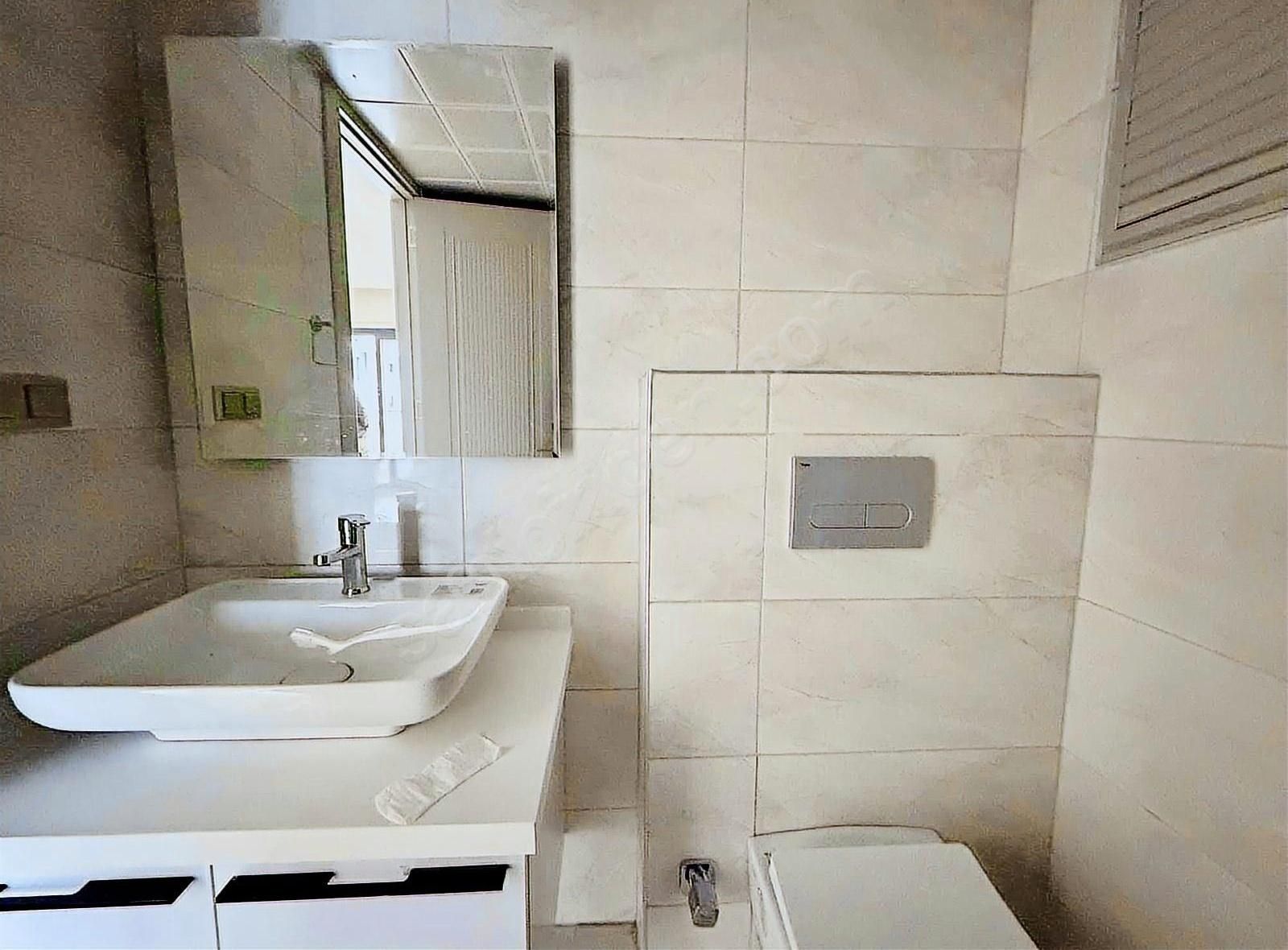 Çiğli Park Yaşam Satılık 1+1 Balkonlu Sıfır Daire - Görsel 13