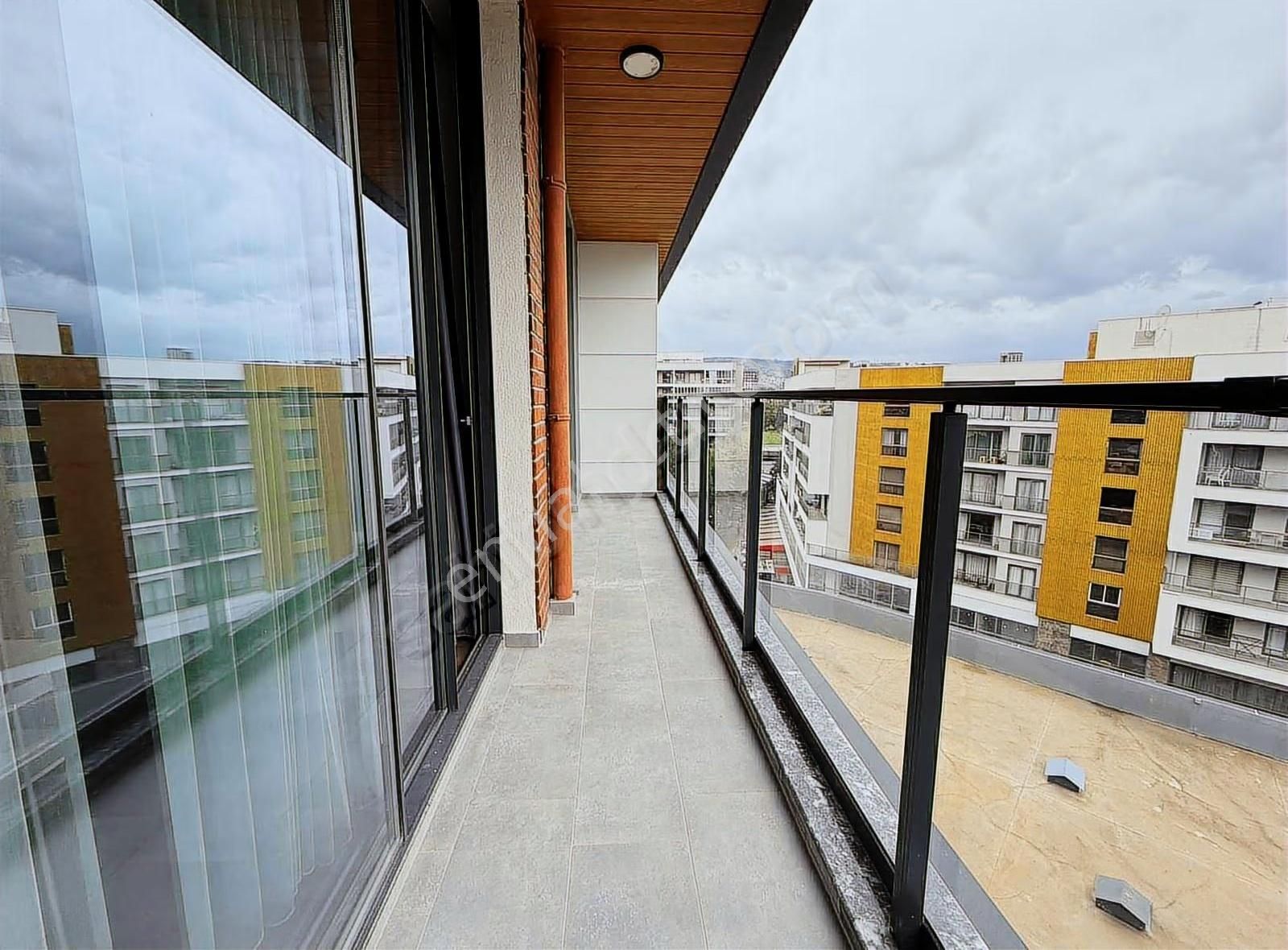 Kazımdirik Yaşar Üni Yakını Kiralık 1+1 Eşyalı Daire - Görsel 9