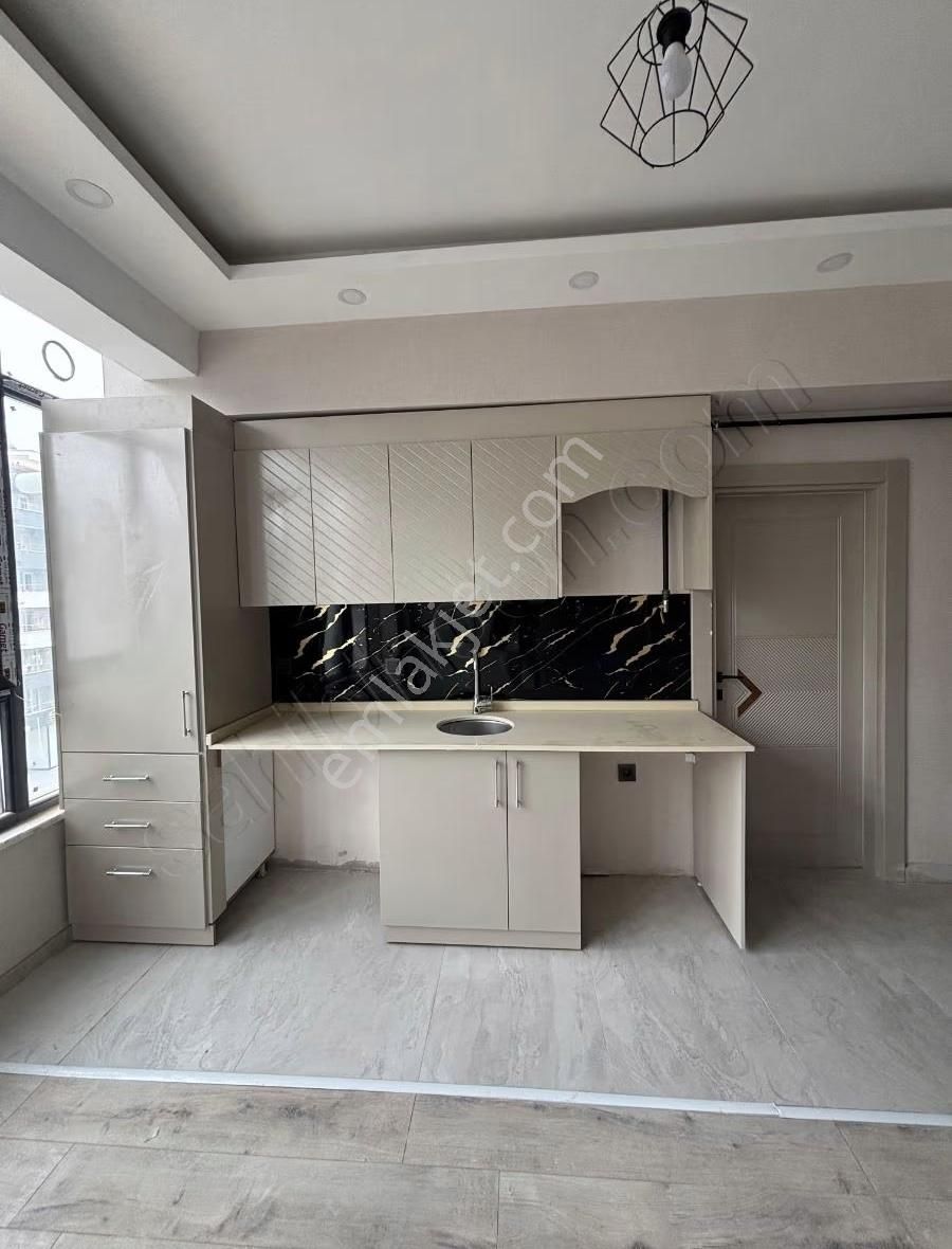 Cadde 17 Emlak'tan 2+1 Amerikan Mutfak Daire - Görsel 7