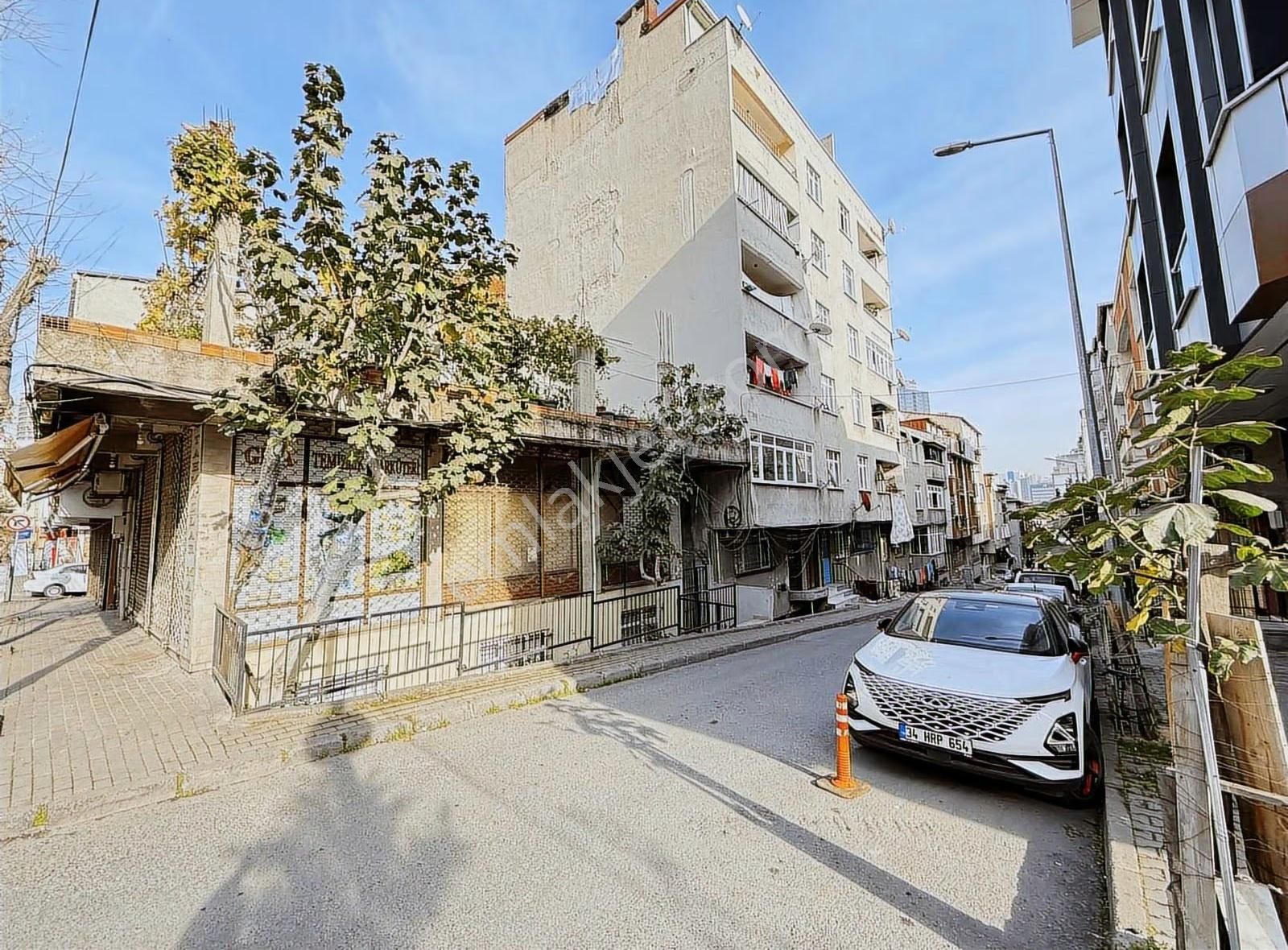 İkitelli M.akif Mall Of İst Dibinde Kiralık 90m2 2+1 Güney Cephe - Görsel 16