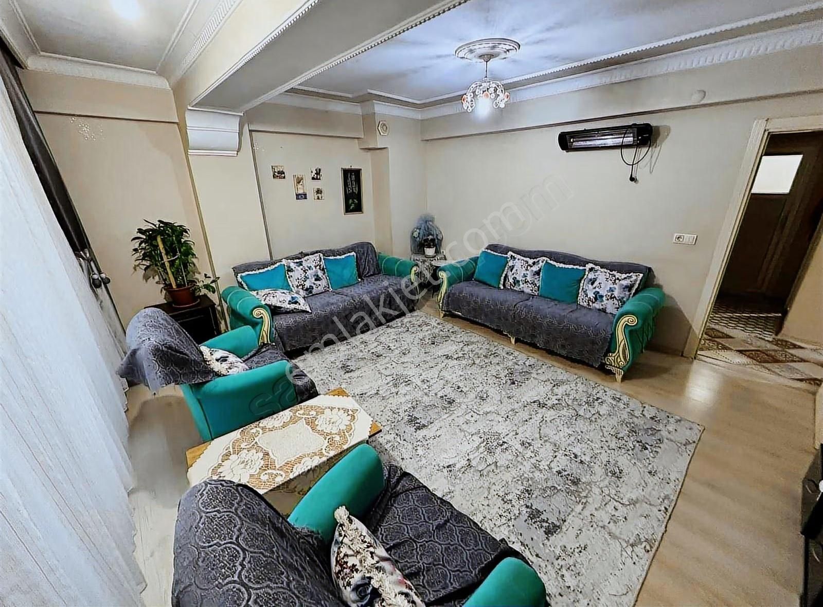 İkitelli M.akif Mh Mall Of İst Dibinde 220m2 4+3 İskanlı Dublex