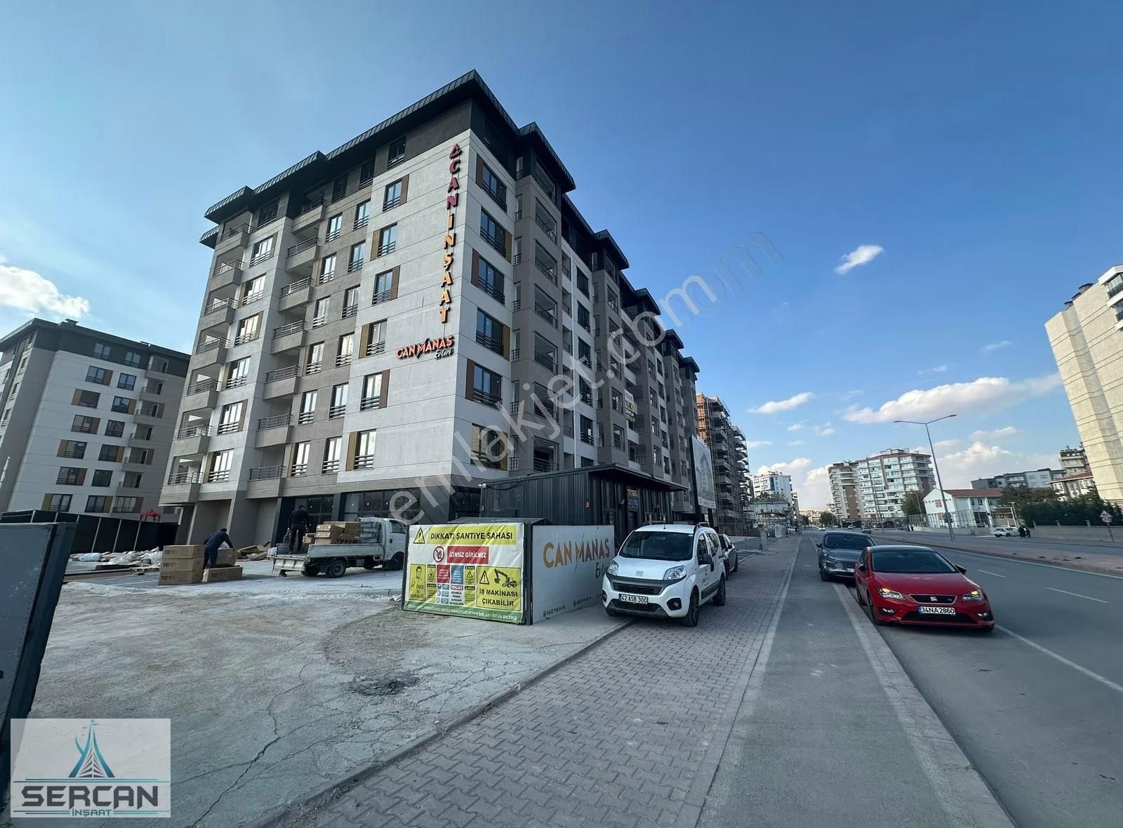 Aymanas Caddesi Can Manas Evlerinde İste İçi Lüx 3+1 Daire