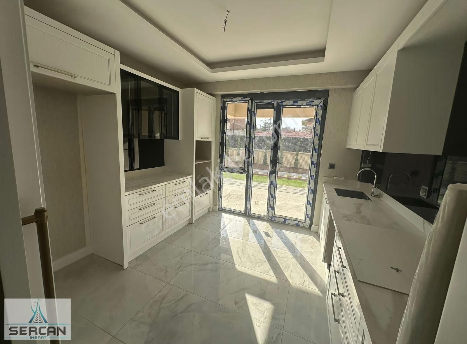 Aymanas Caddesi Can Manas Evlerinde İste İçi Lüx 3+1 Daire - Görsel 10