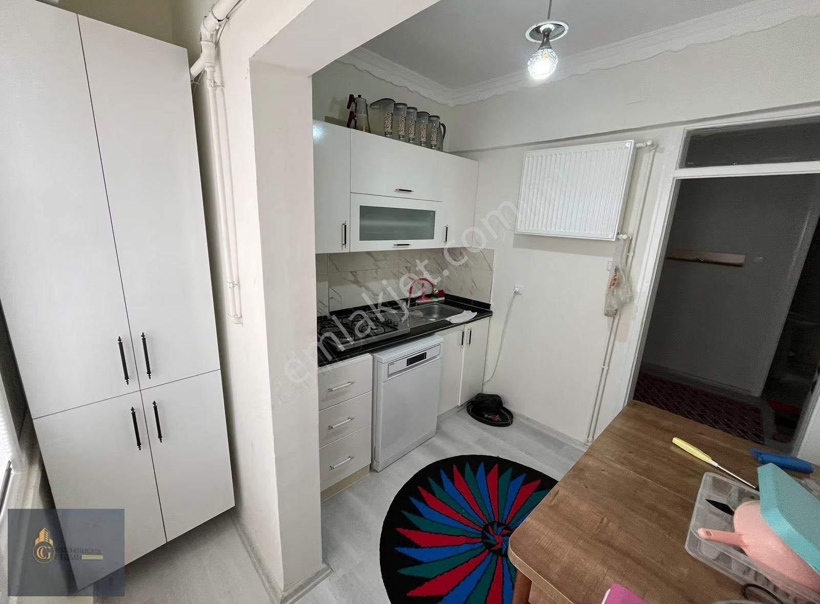 Cennet Gyo'dan 60.yıl Mah D.gazlı 100m^ 2+1 Satlık Daire - Görsel 9