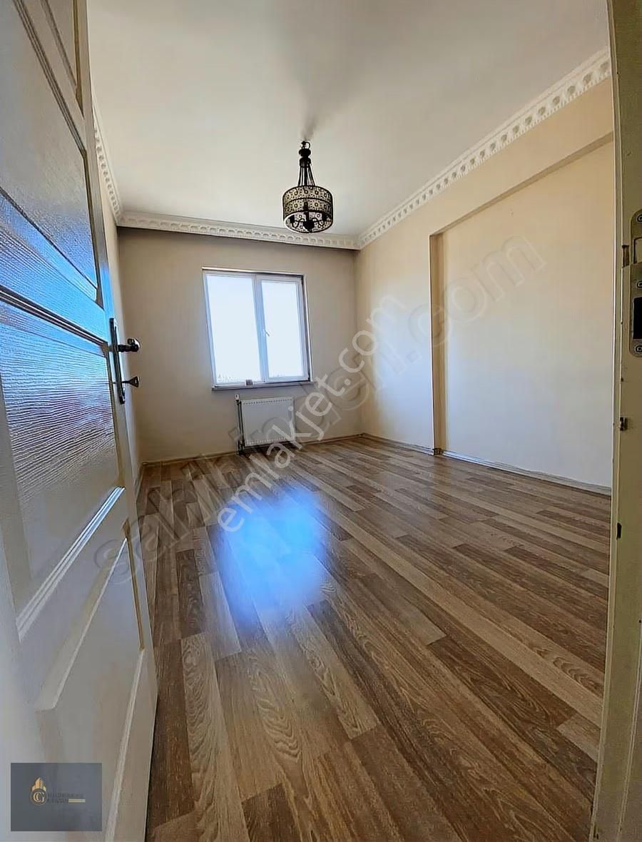 Cennet Gyo^dan Çamlıca Konutlarında 2+1 120m Daire - Görsel 12