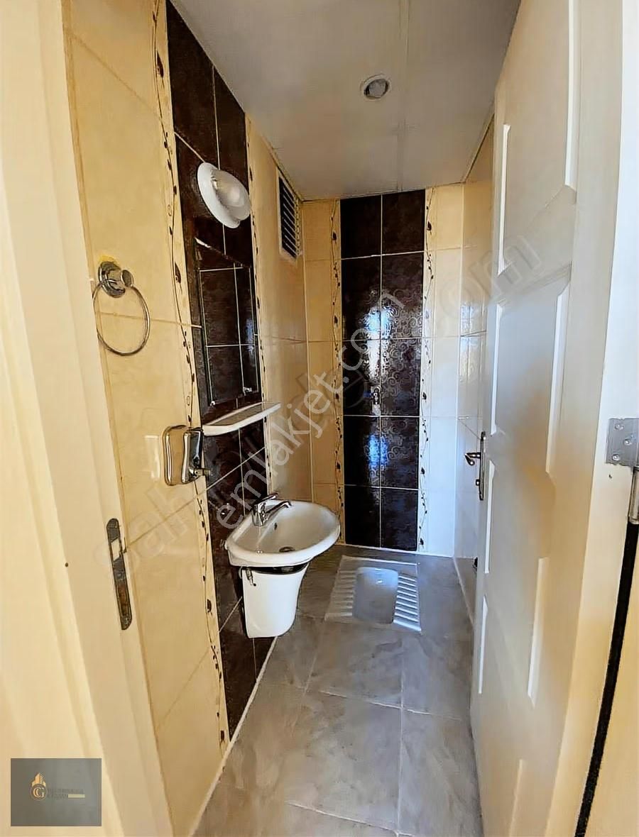 Cennet Gyo^dan Çamlıca Konutlarında 2+1 120m Daire - Görsel 28