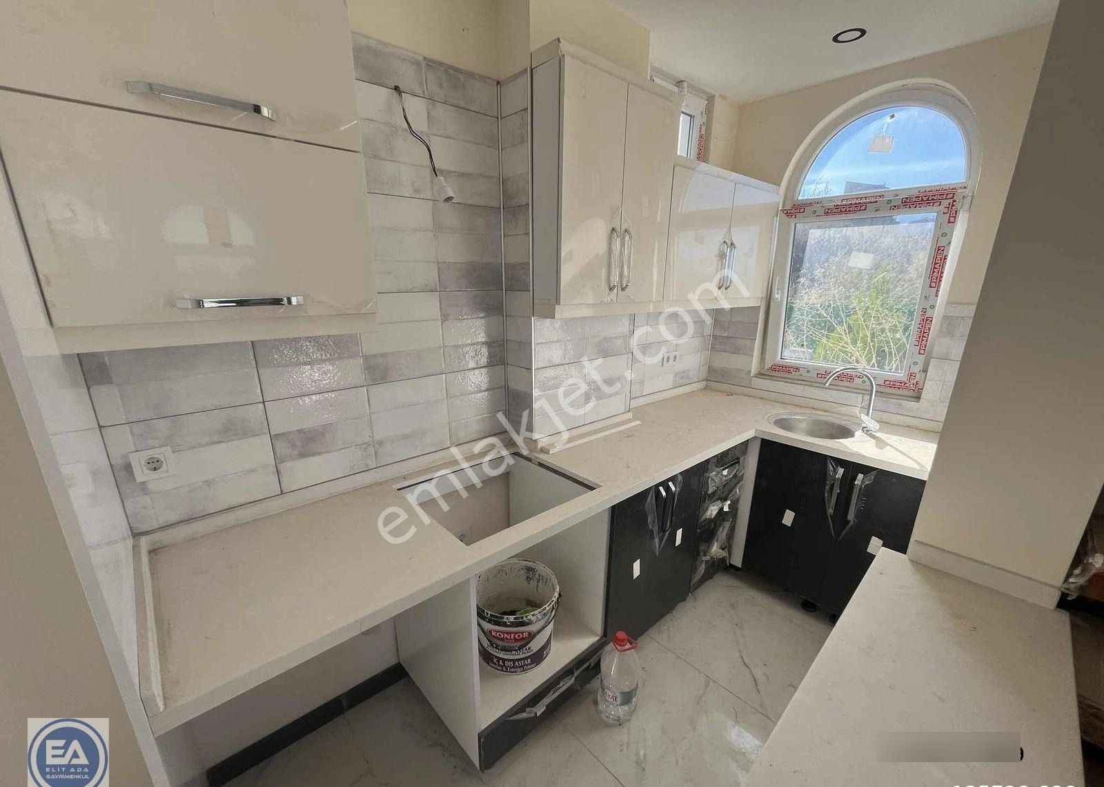 Davutlar 'da Satılık Sıfır Yapı Uygun 2+1 Villa - Görsel 3