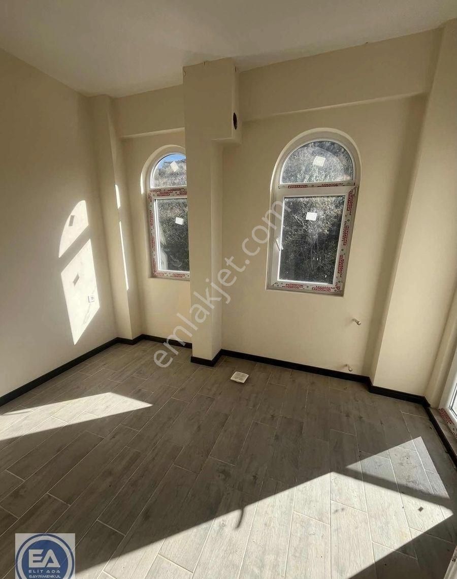 Davutlar 'da Satılık Sıfır Yapı Uygun 2+1 Villa - Görsel 8