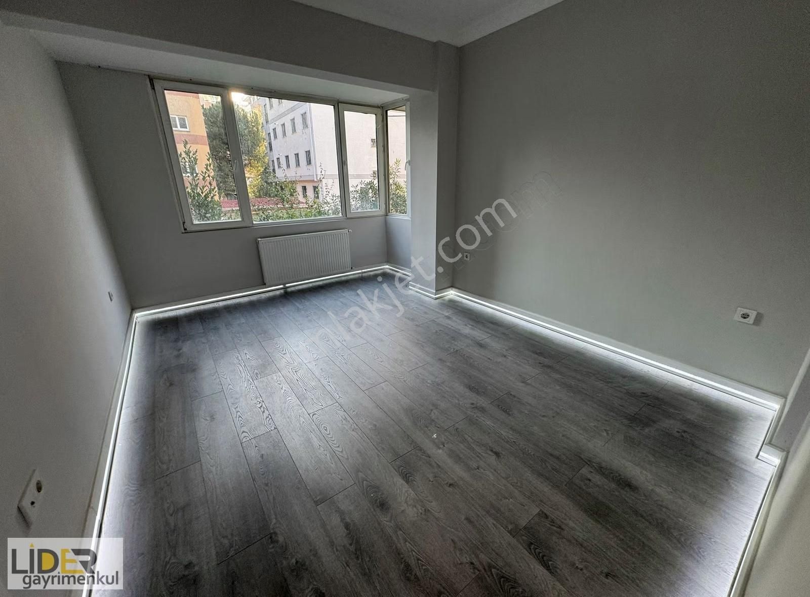 Lider'den Göztepe Bağdat Cad. Yakın 80m2 İçi Lüx Yapılı 2+1 - Görsel 28