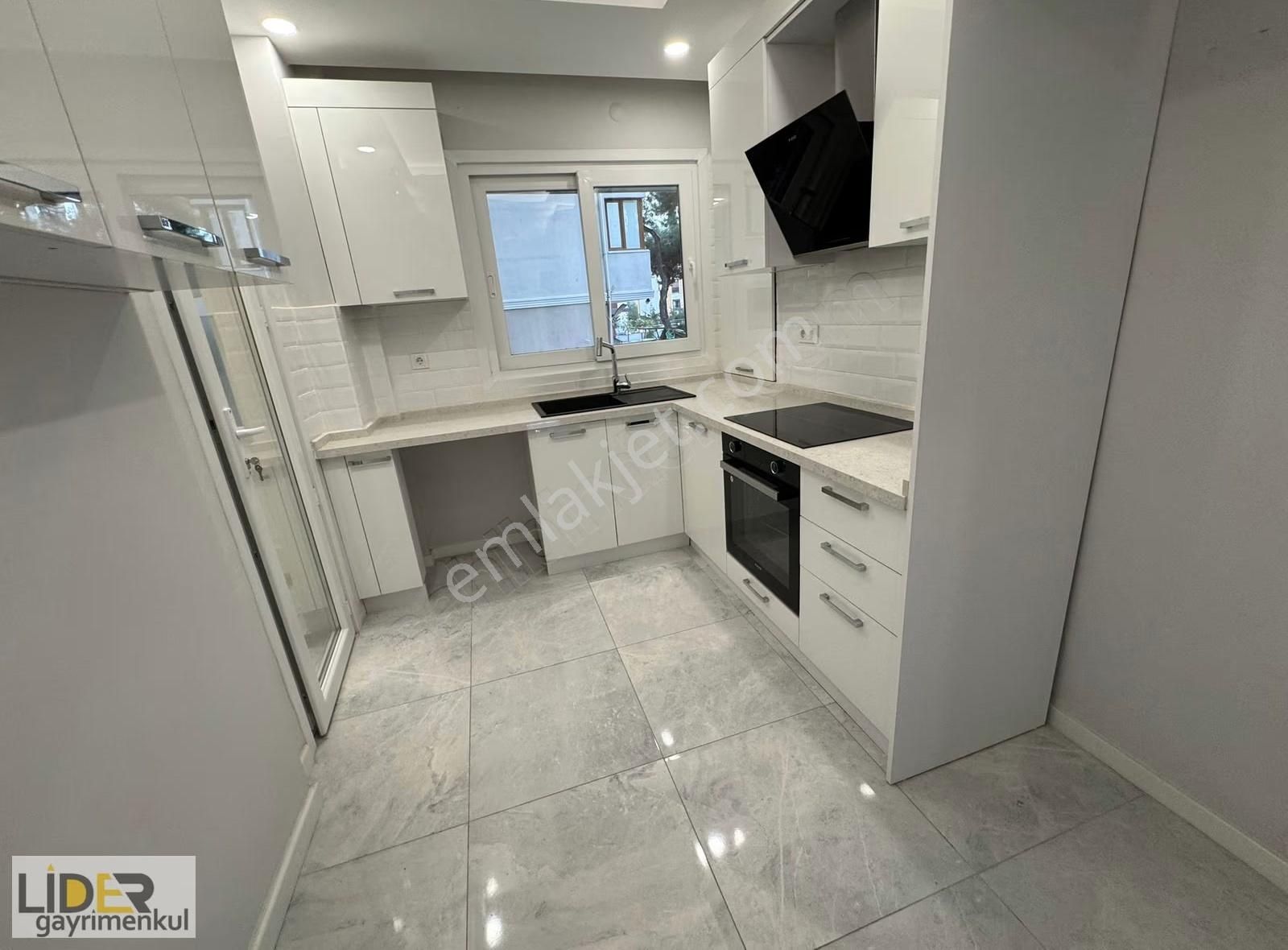 Lider'den Göztepe Bağdat Cad. Yakın 80m2 İçi Lüx Yapılı 2+1 - Görsel 19