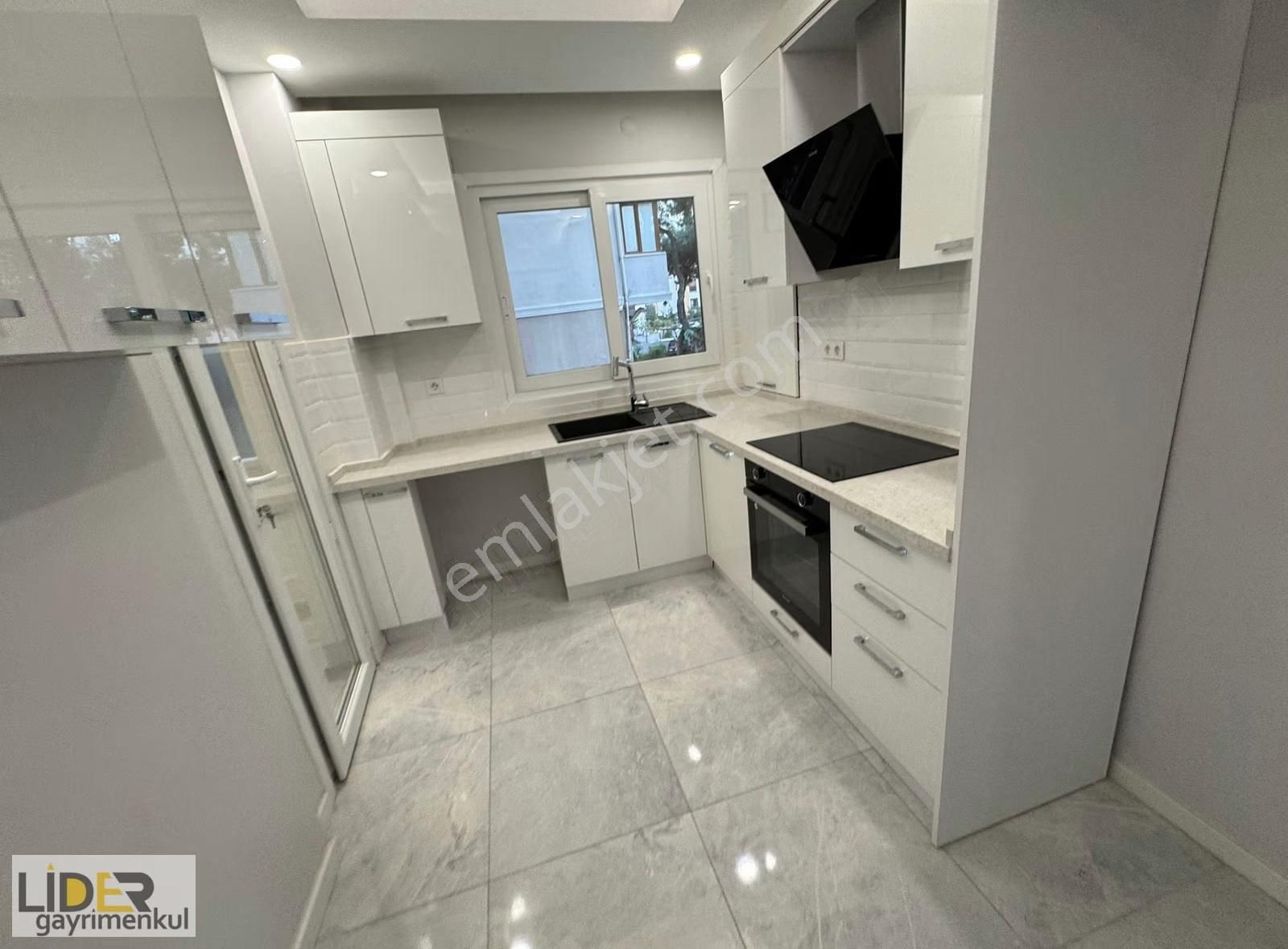 Lider'den Göztepe Bağdat Cad. Yakın 80m2 İçi Lüx Yapılı 2+1 - Görsel 26