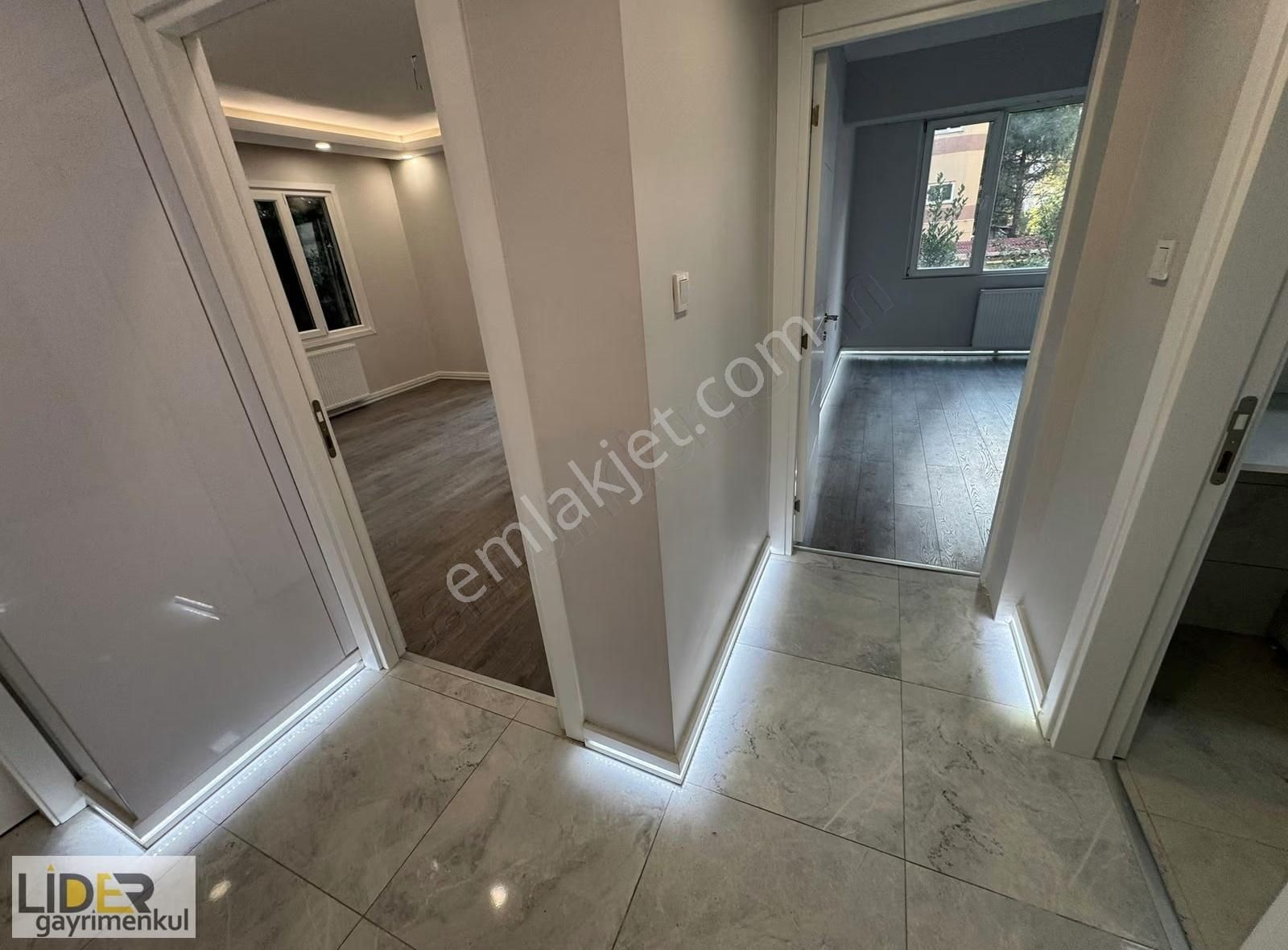 Lider'den Göztepe Bağdat Cad. Yakın 80m2 İçi Lüx Yapılı 2+1 - Görsel 8