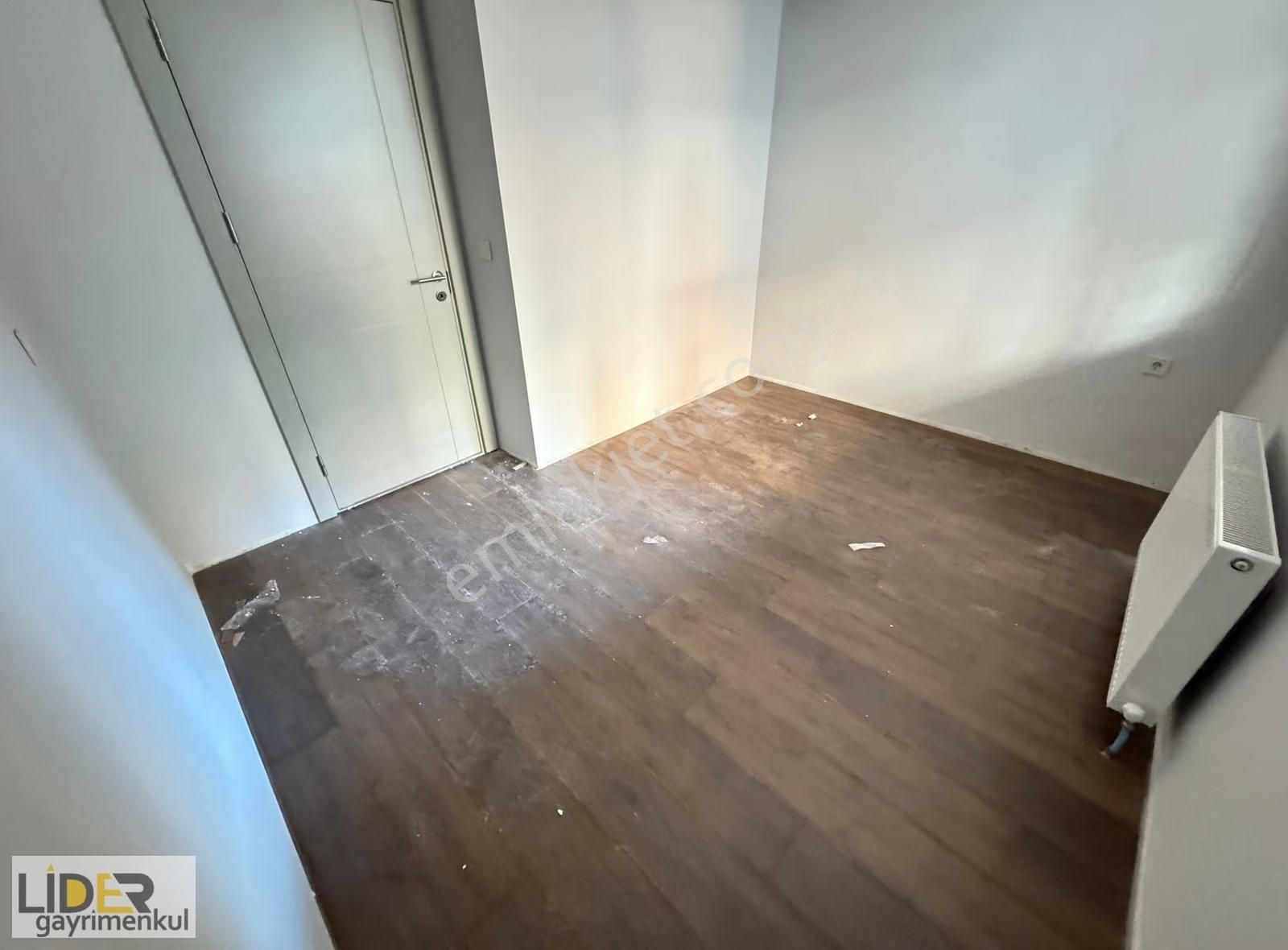 Lider'den Ulaşıma Yakın Sıfır Ön Cephe Bahçeli 1+1 - Görsel 13