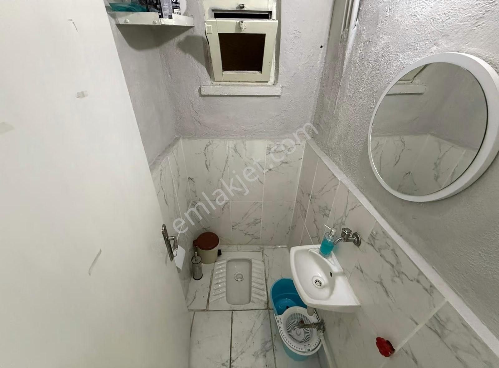 Mutlu Cad. 2 Bina Mesafede Her İşe Uygun 'bakımlı 60m²' Dükkan! - Görsel 22