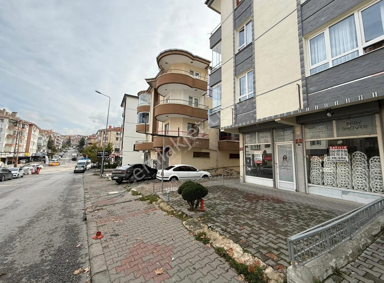 Mutlu Cad. 2 Bina Mesafede Her İşe Uygun 'bakımlı 60m²' Dükkan! - Görsel 9