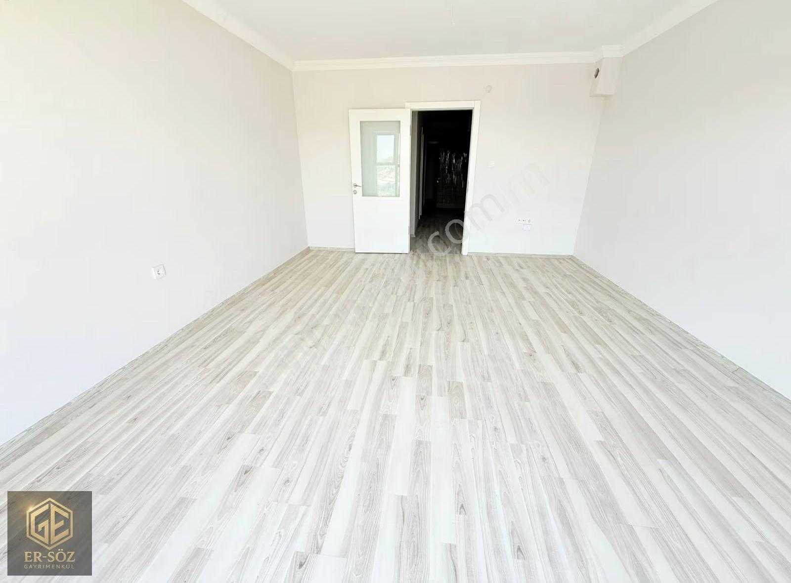 Şok! Kat Konumunda Sıfır Oturuma Hazır Asansrlü3+1 125m² Satılık - Görsel 6
