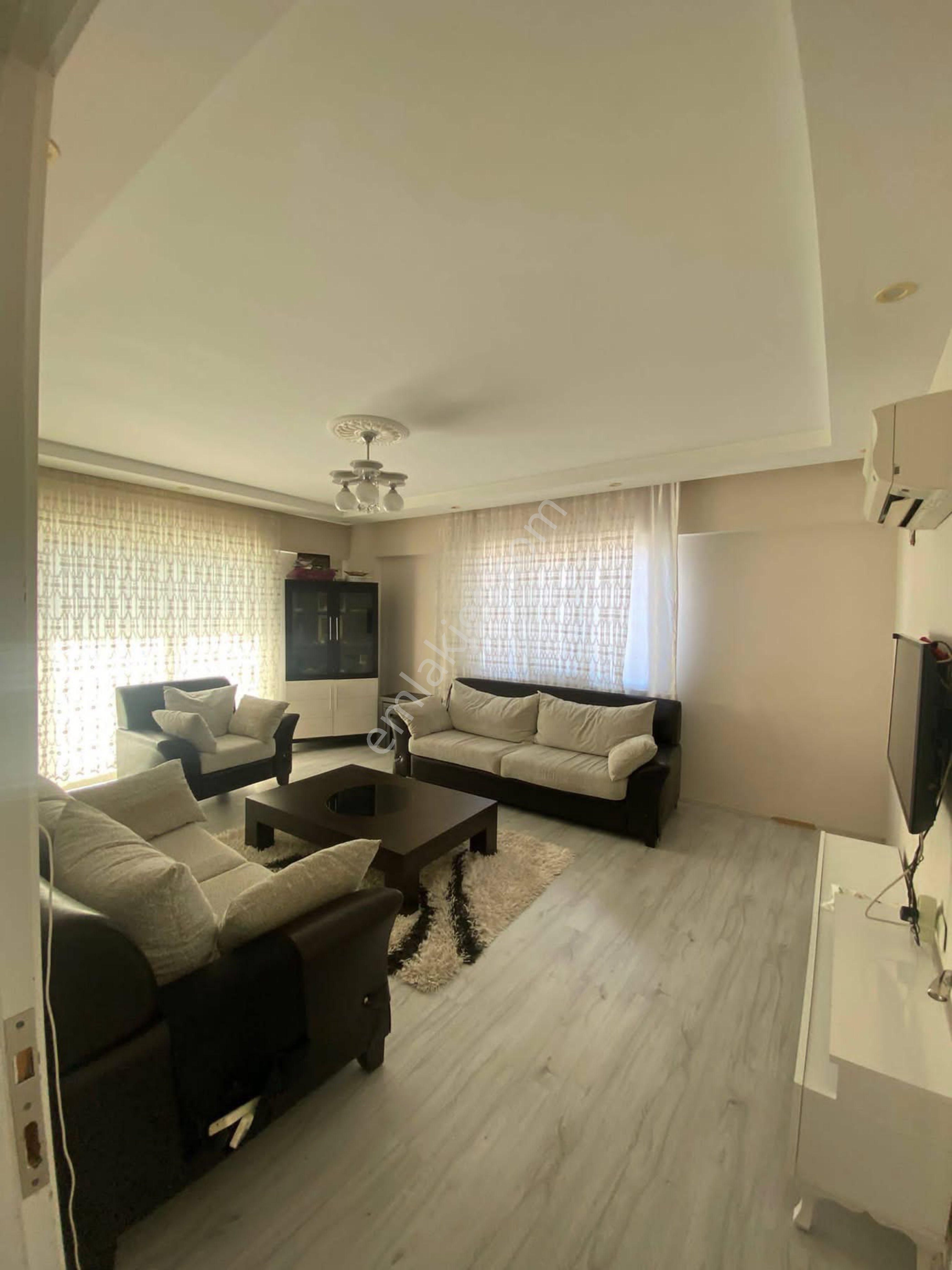 📣 Kaçırılmayacak Fırsat! 🏡 Aydın Nazilli – Yeşil Mahalle’de 3+1, 145 M² Doğalgazlı Arakat Daire