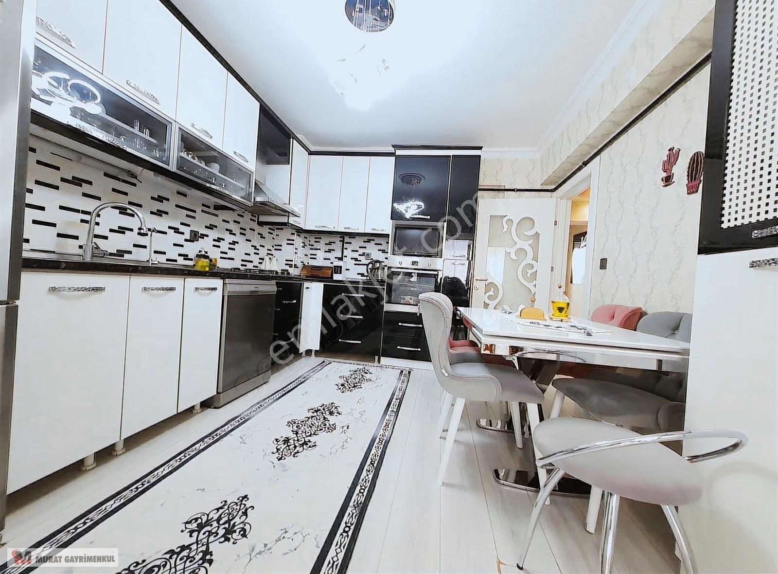 İşte Fırsat Bölgesinde Tek 4+1 160m2 Ful Yapılı Ön Güney Cephe - Görsel 3