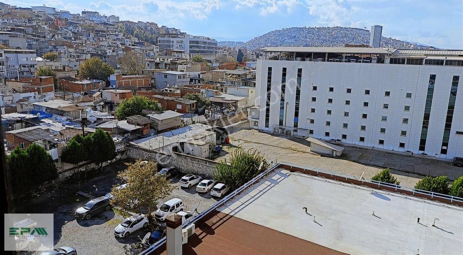 Yenişehir İş Merkezinde Otoparklı Cadde Cepheli Kiralık Ofis - Görsel 2