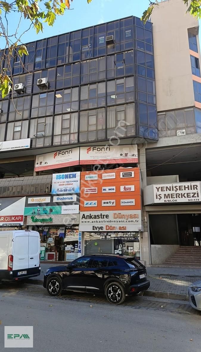 Yenişehir İş Merkezinde Otoparklı Cadde Cepheli Kiralık Ofis - Görsel 13