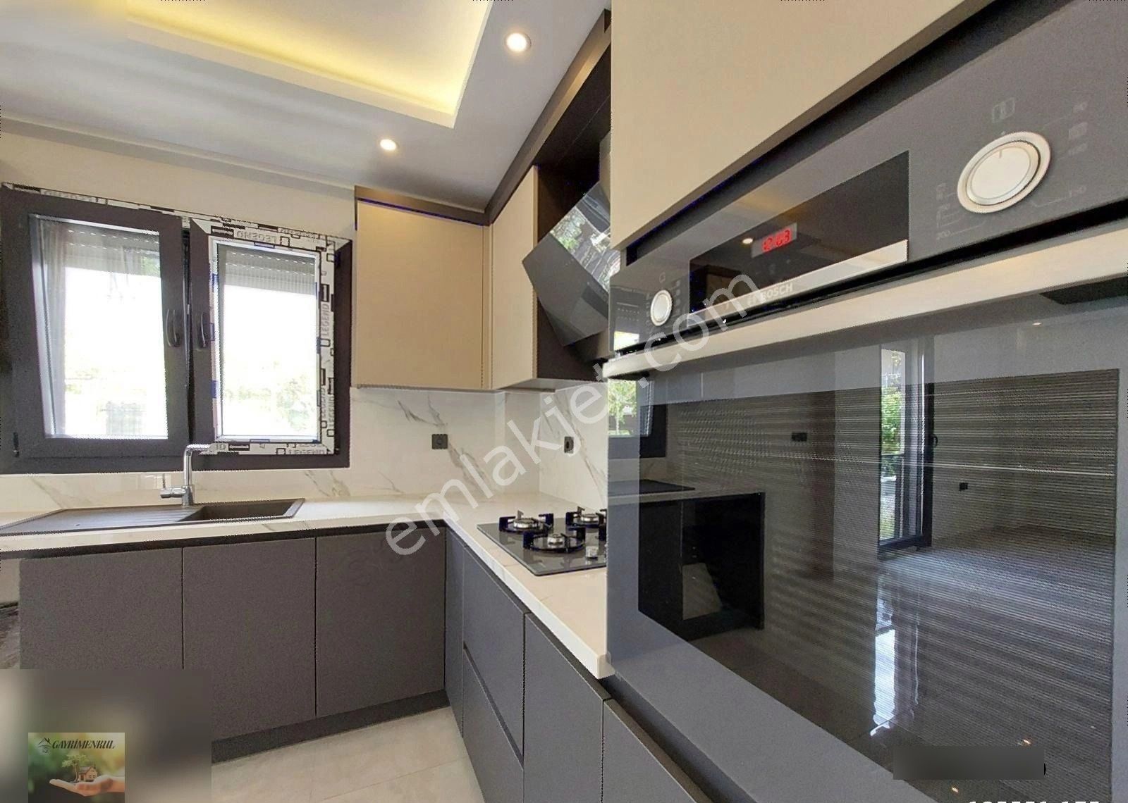 Akçay Yenimahalle'de,plaja 100 M, Ultra Lüks Tripleks 3+1 Villa - Görsel 4