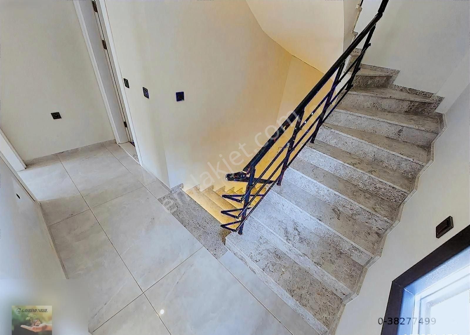 Akçay Yenimahalle'de,plaja 100 M, Ultra Lüks Tripleks 3+1 Villa - Görsel 9