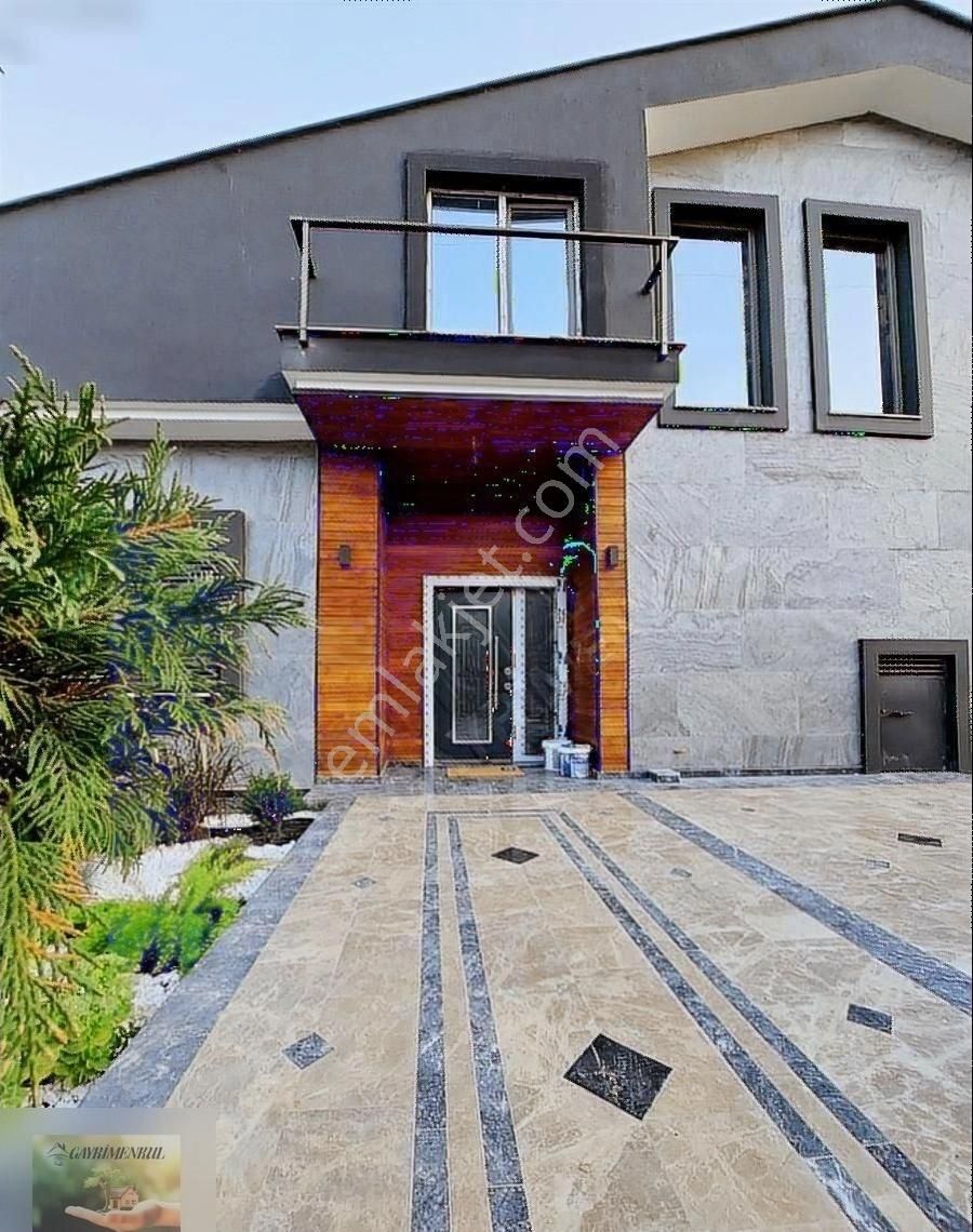 Altınoluk'ta,660 M2 Arsa İçerisinde, Yüzme Havuzlu 5+1 Müstakil - Görsel 5