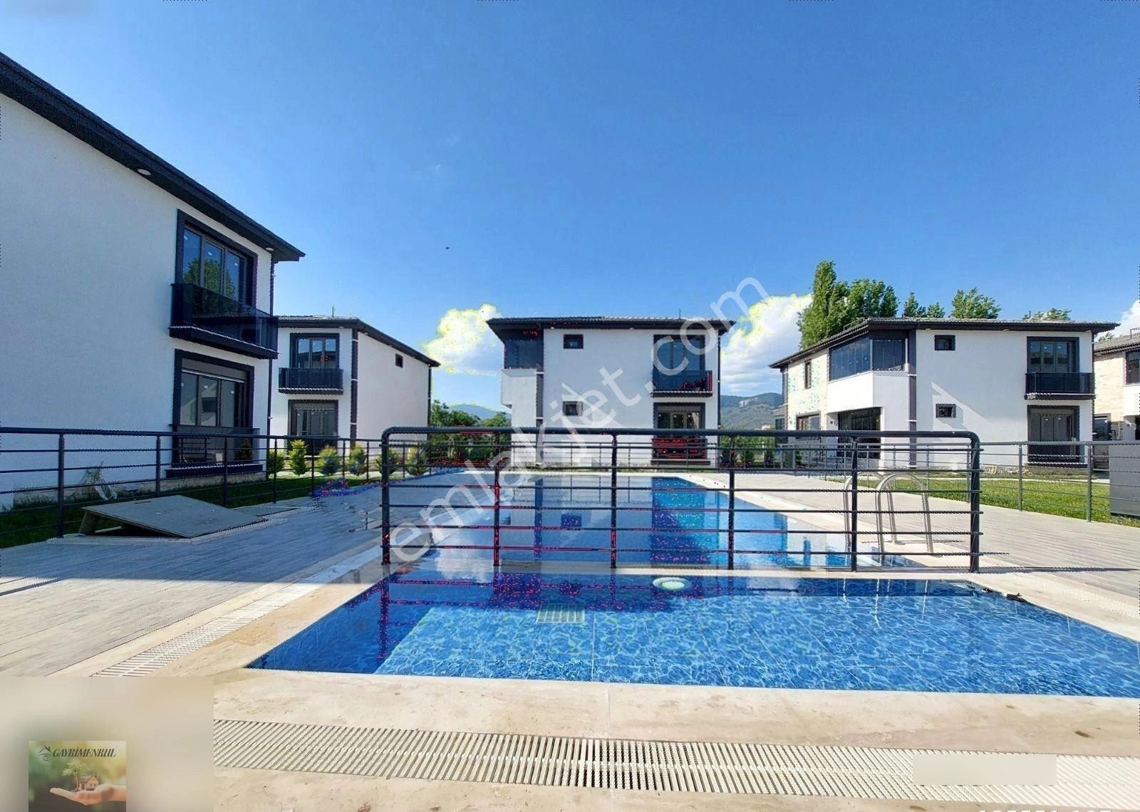 Edremit'te Mimarisi İle Göz Kamaştıran Eşsiz 4+1 Müstakil Villa - Görsel 19